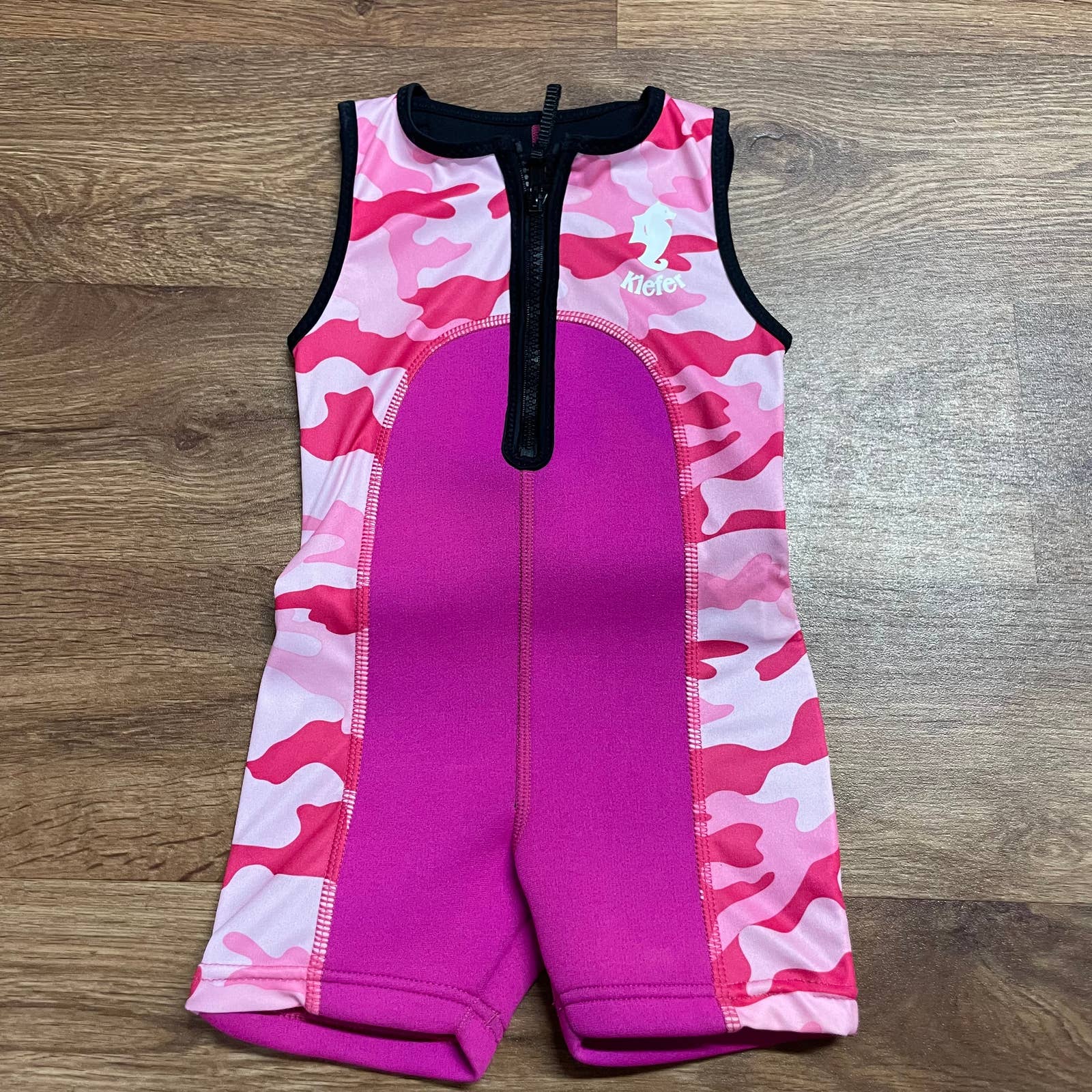 Kiefer Toddler Girls Wet Suit Pink Black Camo Size 2-4 Years Zip Front